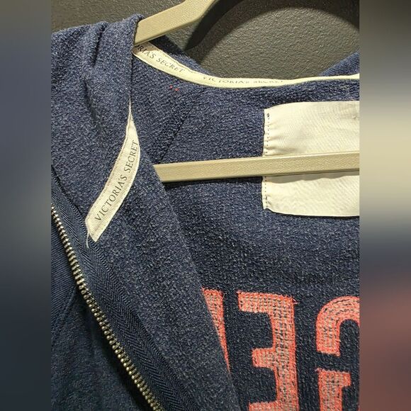 Victoria's Secret Angels Have More Fun Zip Down Sweater Hoodie Sz M McBling Y2K - Picture 7 of 12